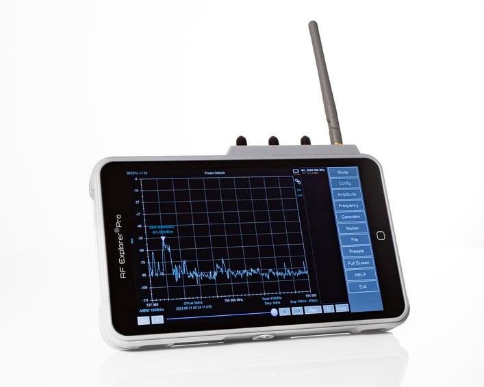 RF Explorer Pro